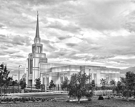 Gila Valley Temple Black and White